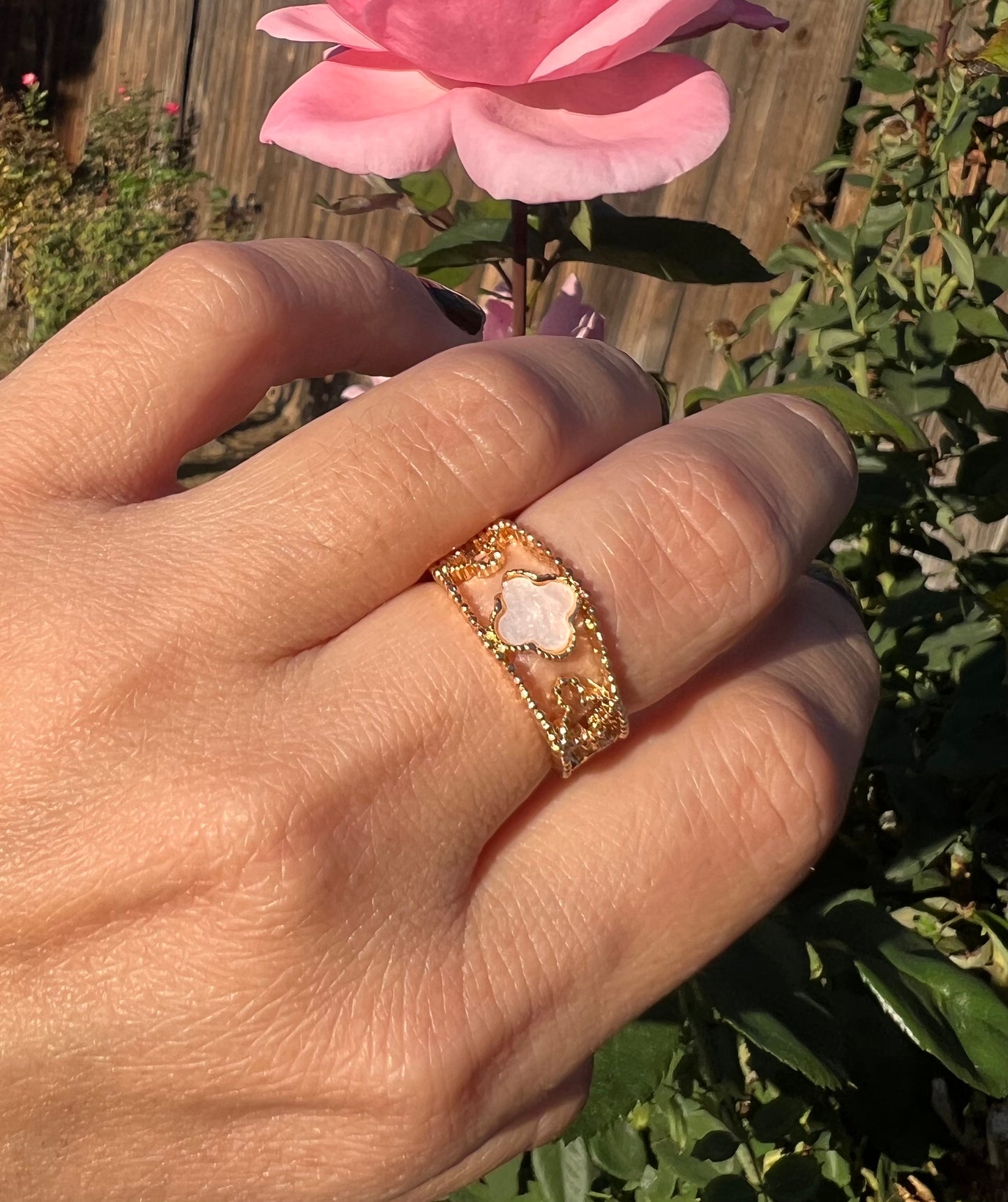 Doll White Clover Ring