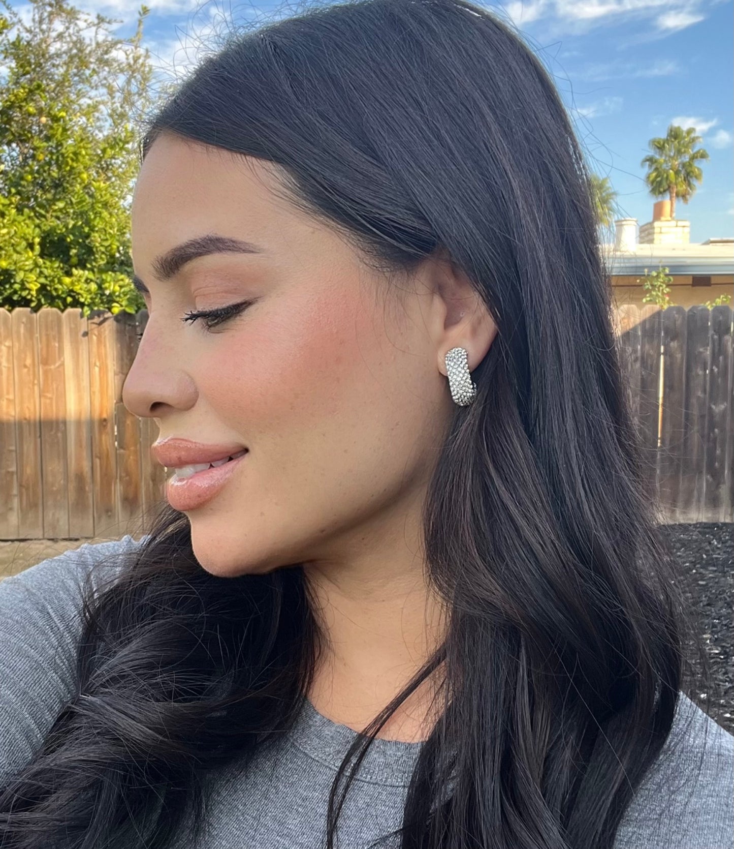 “Tell me More” Shiny Stud Circle Earrings